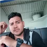 Profesor de cocina imparte cursos de cocina de manera facil